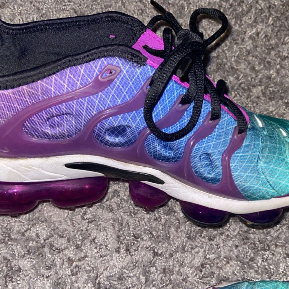 Nike Air Vapormax Plus.